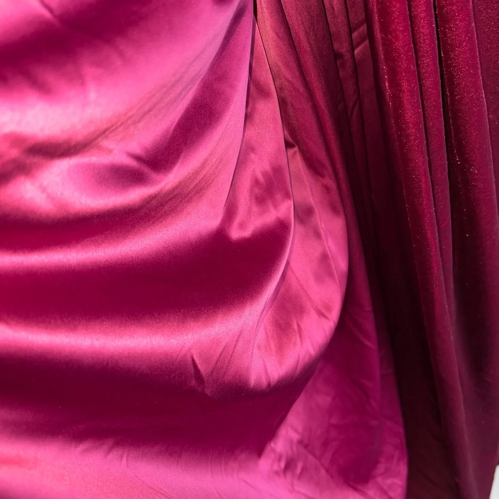 NEW Revolve PARKER BLACK LABEL Long Velvet Gown Size 4 $598 Color Wine - Picture 7 of 10